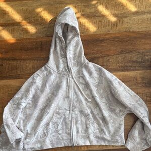 Hollister women’s Beige Camouflage zip-up Hoodie